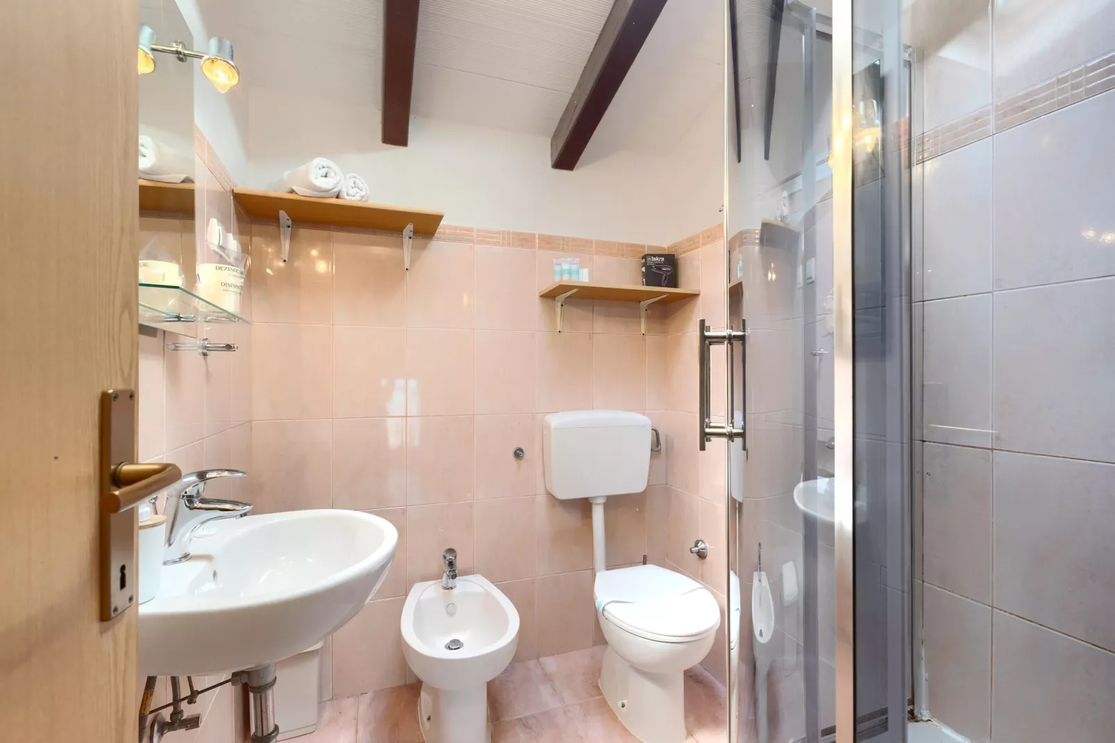 Villa Viola-Bathroom