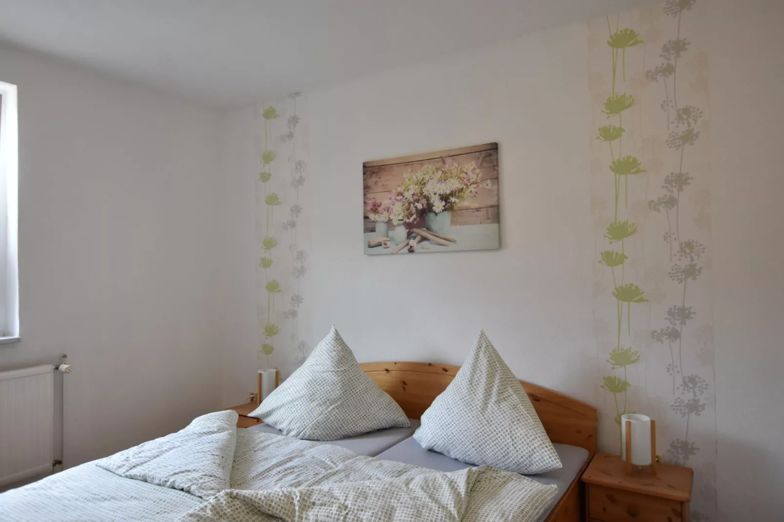 Ferienwohnung mit großem Garten-Bedroom