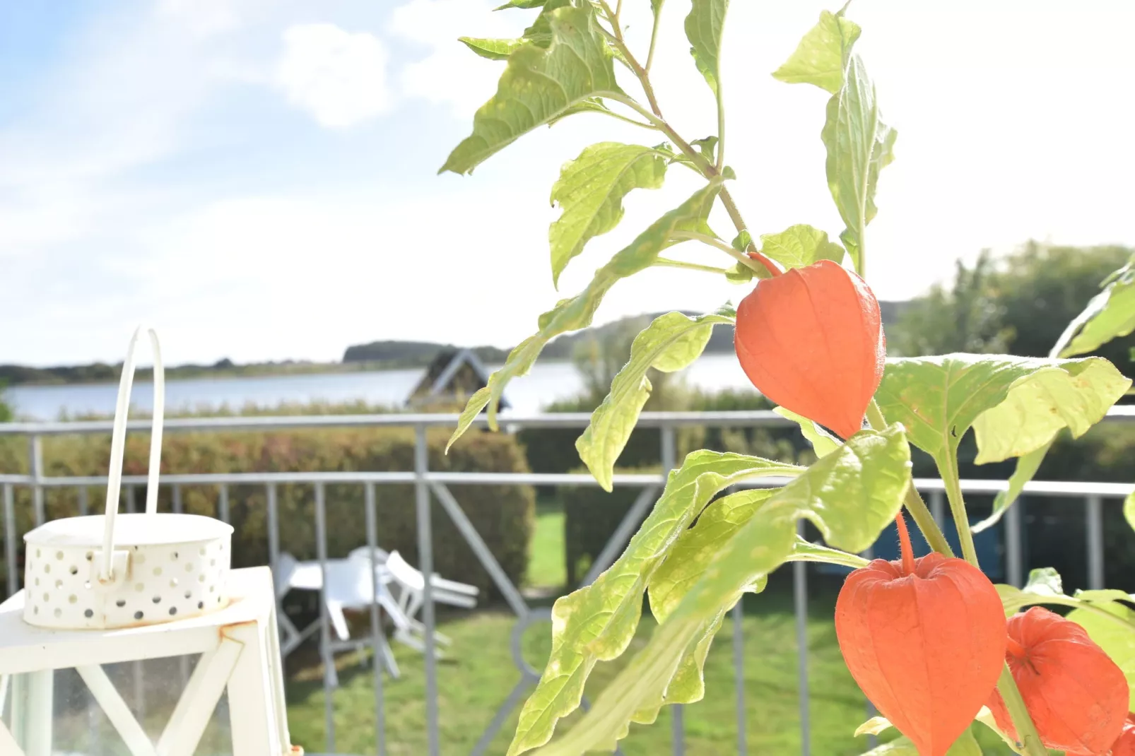 Das Haus Am See mit Kamin und eigenem Boot-Außenbereich Sommer