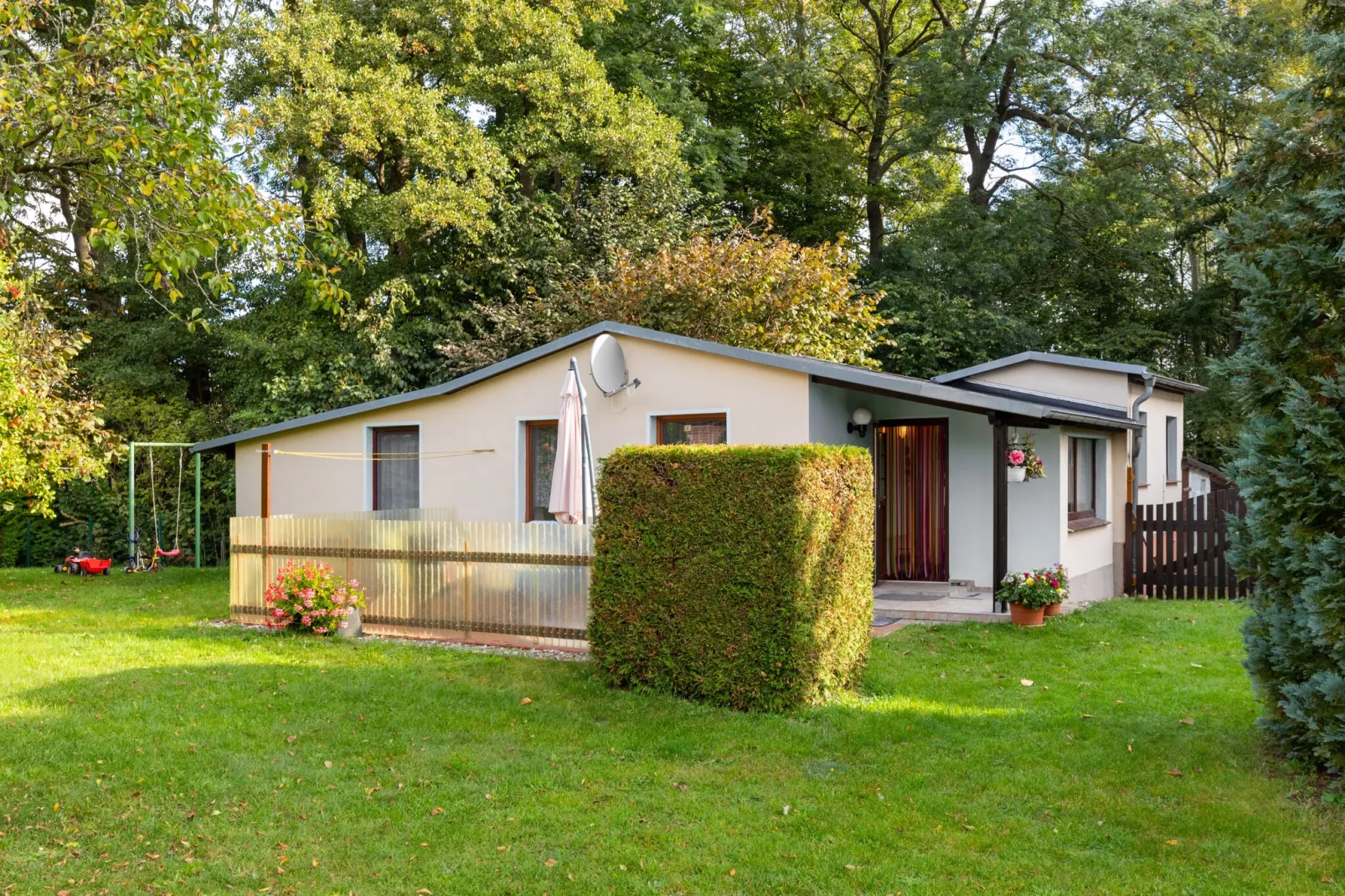 Auf dem Kleinbauernhof-Exterior summer