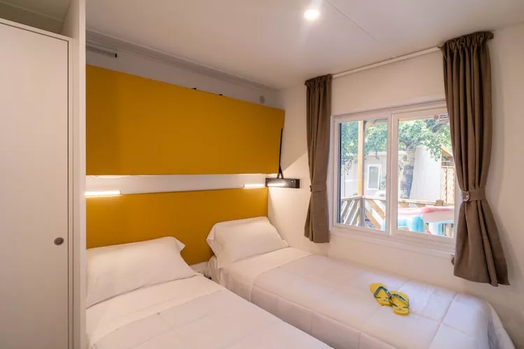 Jesolo Mare Family Village Lido di Jesolo - Lodge Superior Dog 4 plus 1 pax-Chambre