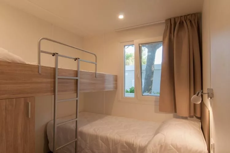 Jesolo Mare Family Village Lido di Jesolo - Lodge Deluxe 6 pax-Schlafzimmer