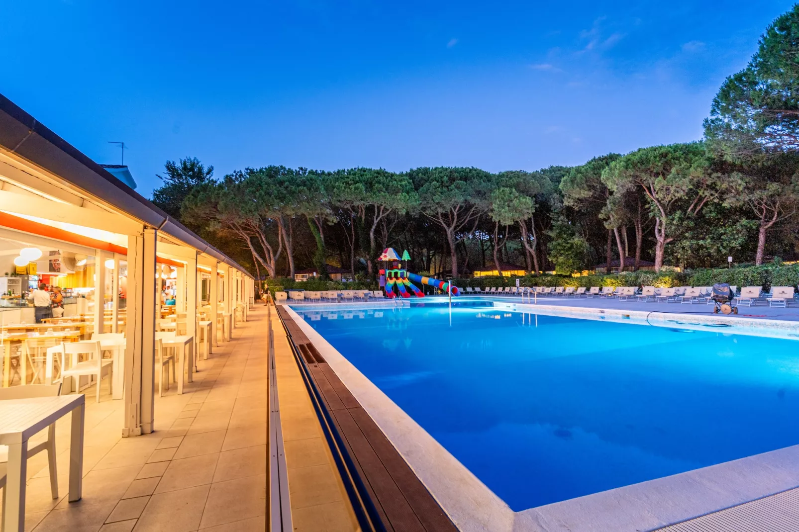 Jesolo Mare Family Village Lido di Jesolo - Lodge Elite Dog 4 plus 2 pax-Parkeinrichtungen
