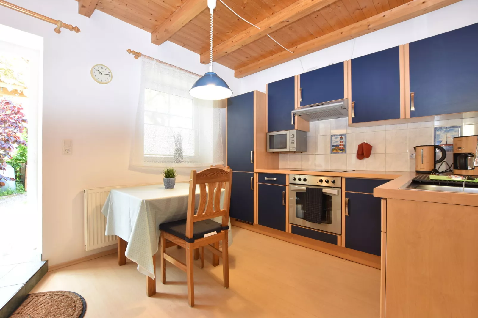 Ferienwohnung Albatross - strandnaher Urlaub Ostseebad Rerik-Kitchen