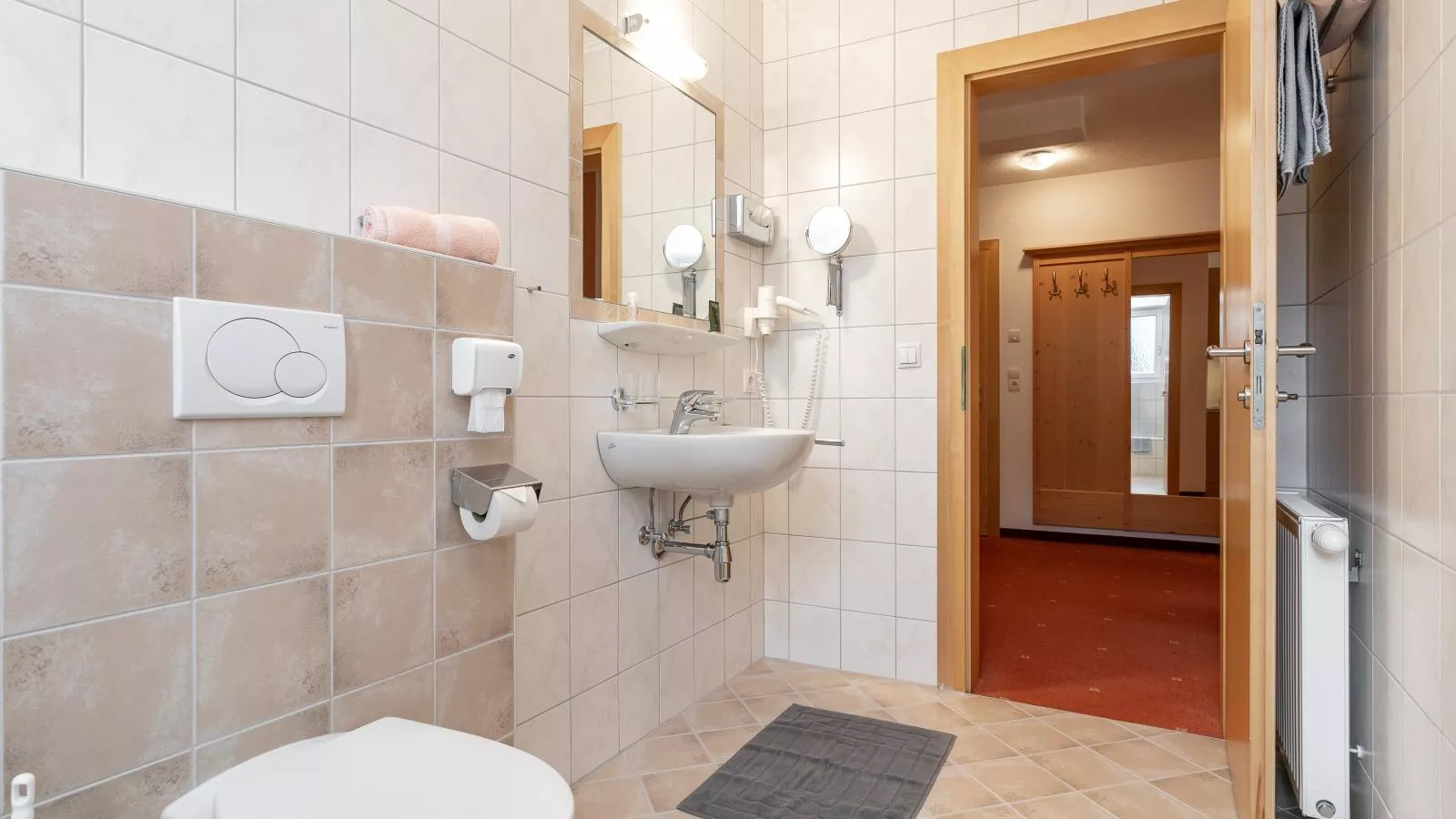 La Chiesa Andreas-Bathroom