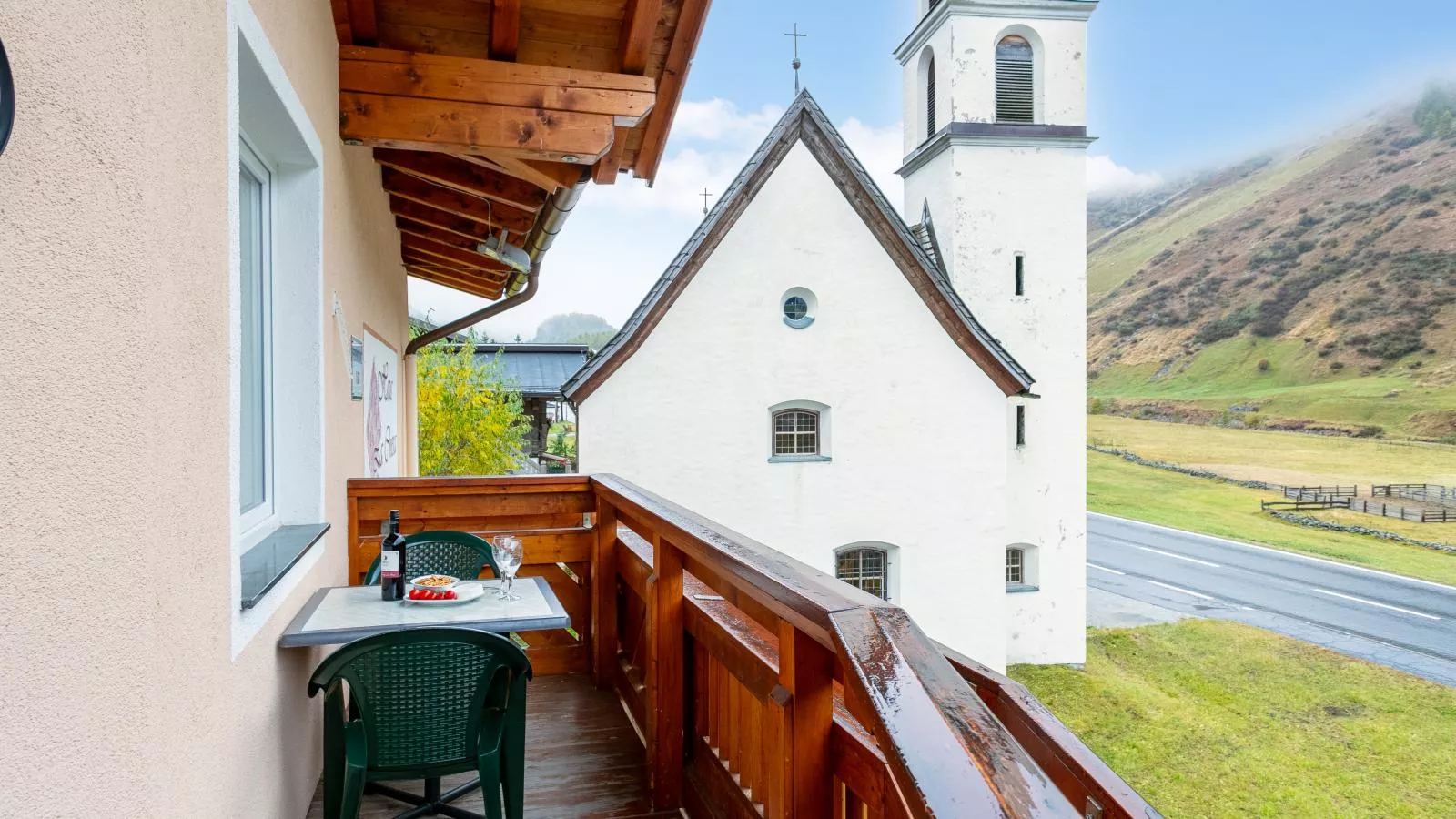 La Chiesa Andreas-Terrace balcony
