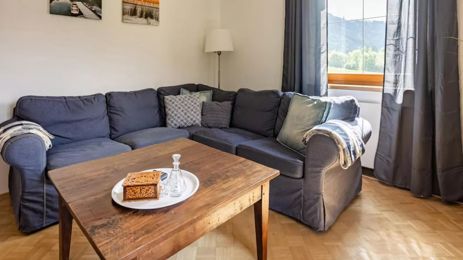 Jukbichl 2-Living room