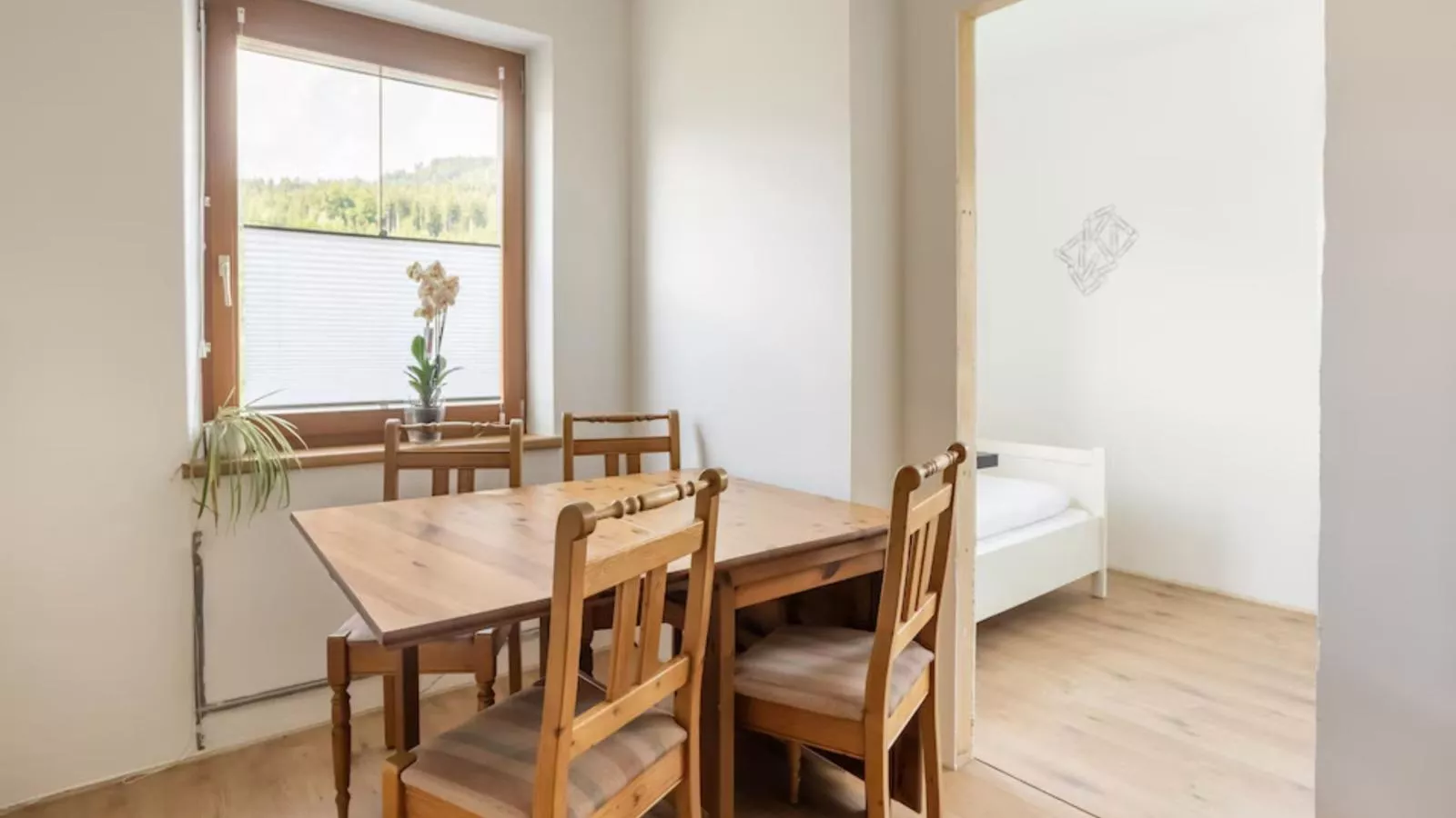 Jukbichl-Dining room