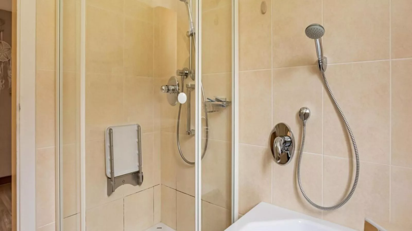 Jukbichl-Bathroom