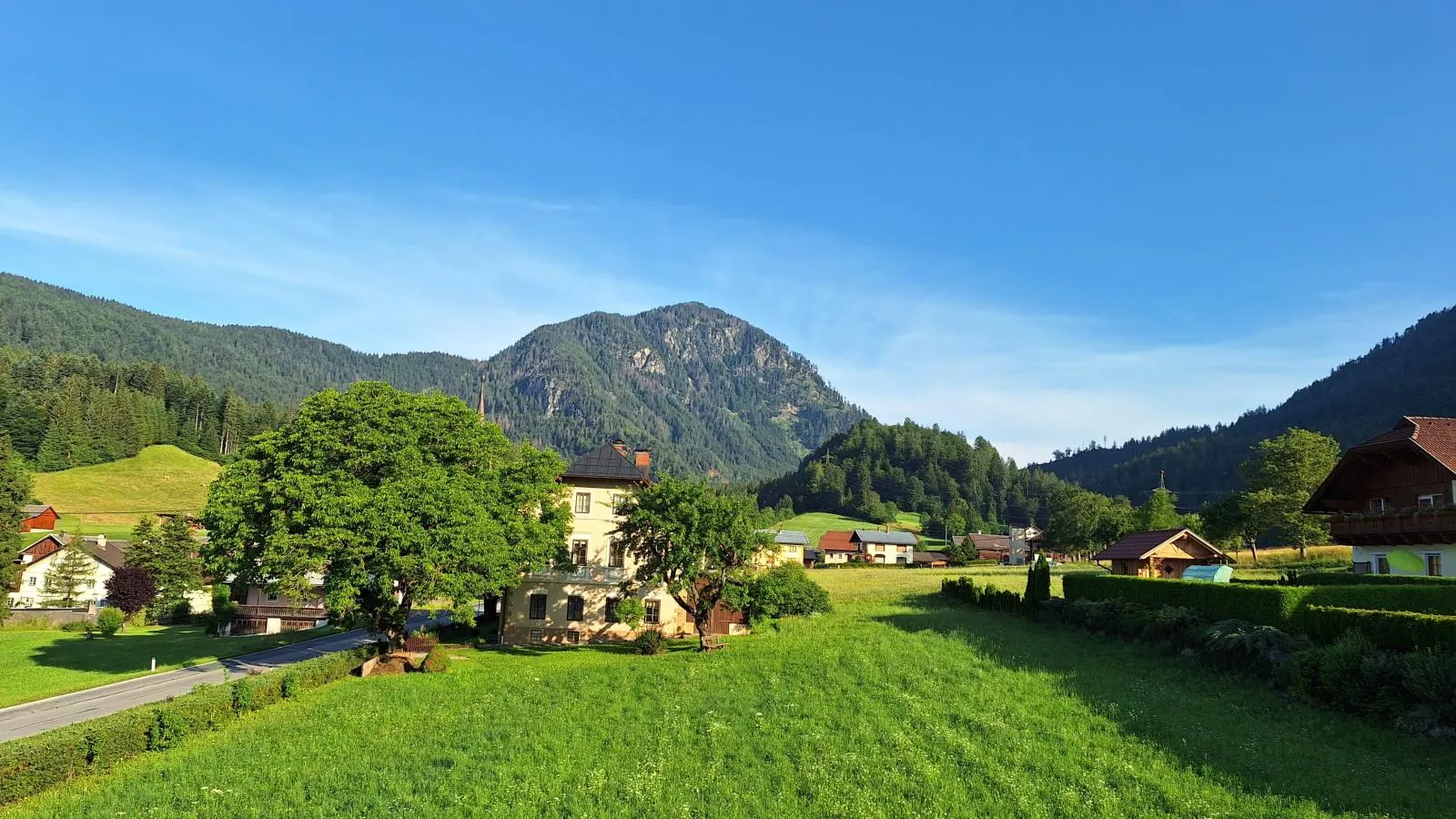 Jukbichl-View summer