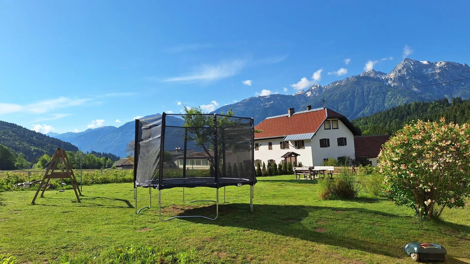 Jukbichl-Gardens summer