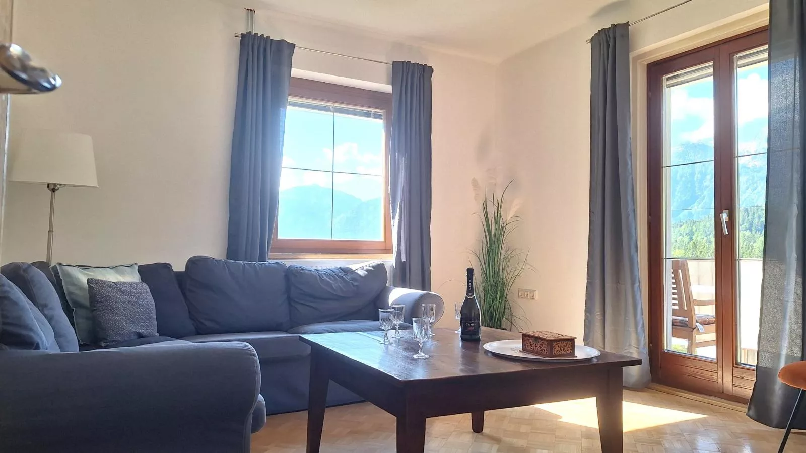 Jukbichl-Living room
