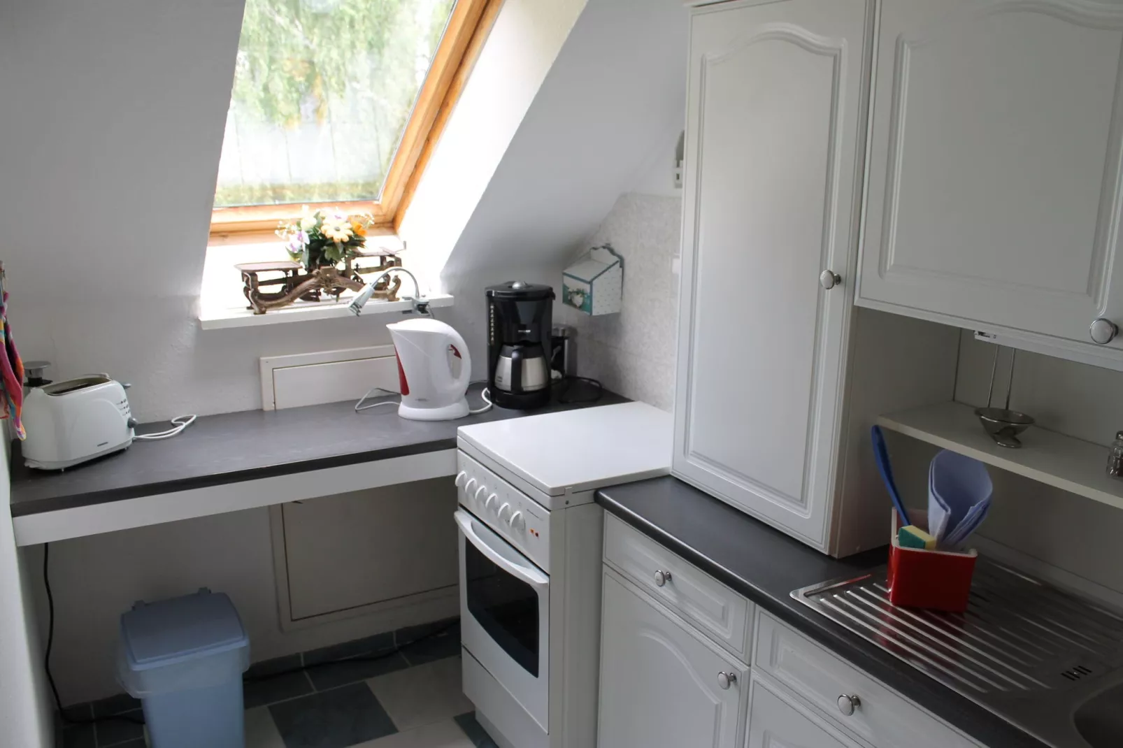 Wohnen im Grünen mit großem Garten und Grill-Kitchen