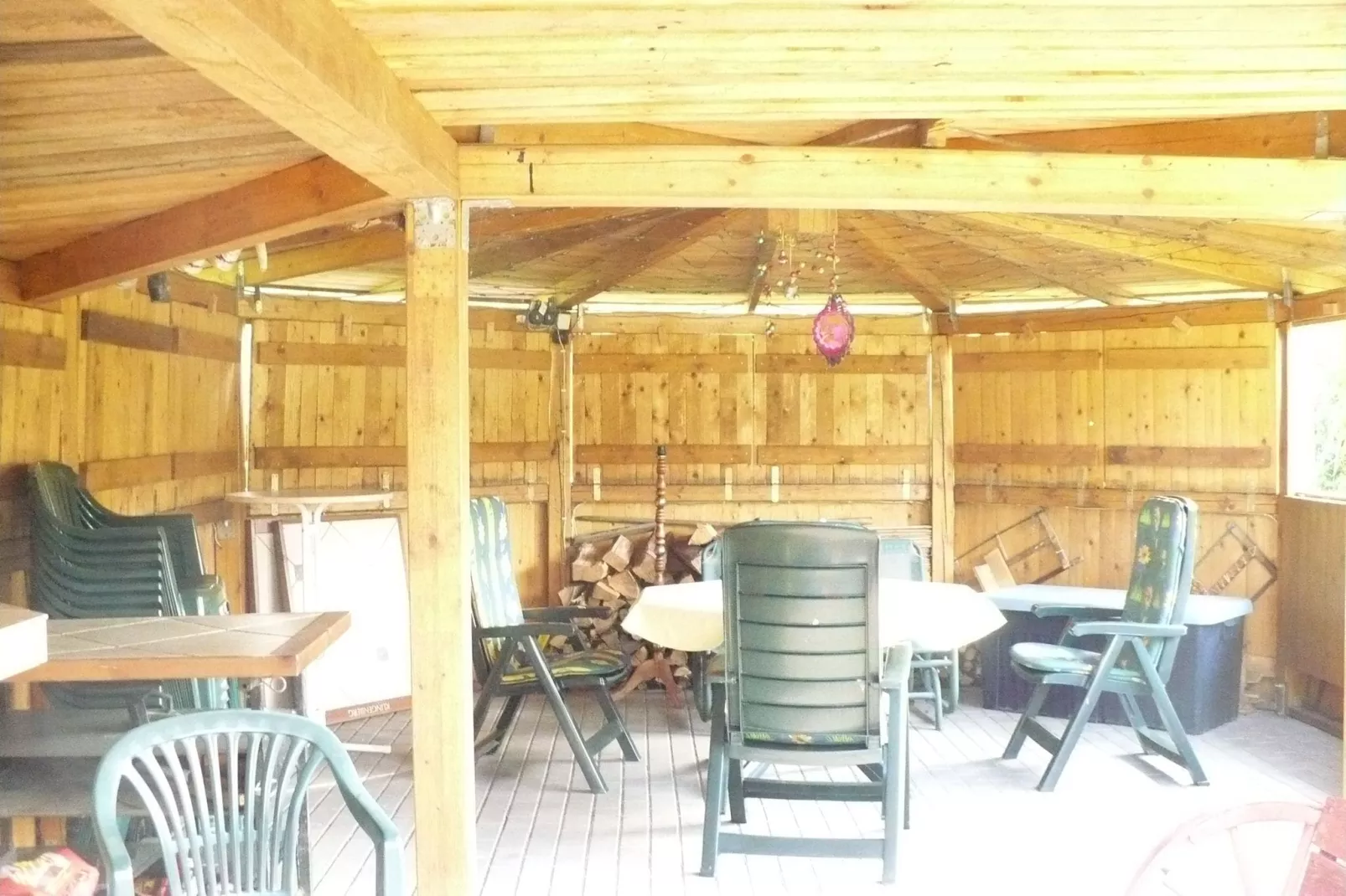 Wohnen im Grünen mit großem Garten und Grill-Terrace balcony