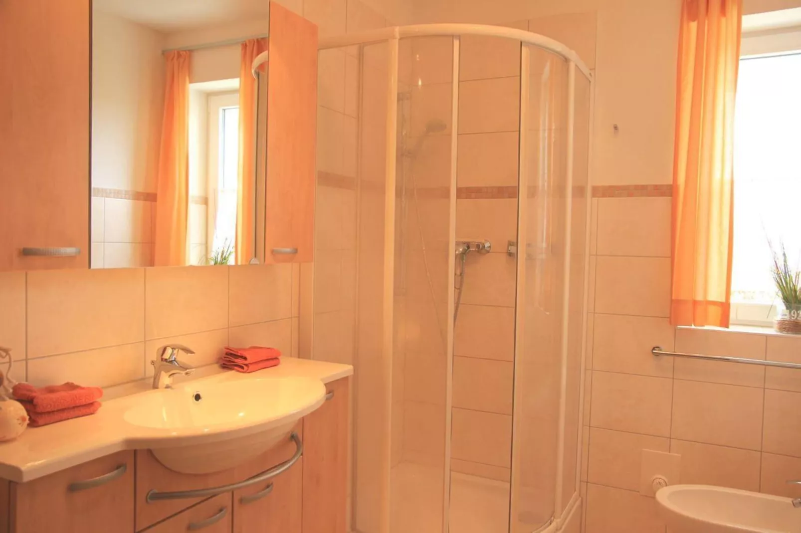 Kapitänshaus Gartendeck 64 qm Nr 441-Bathroom
