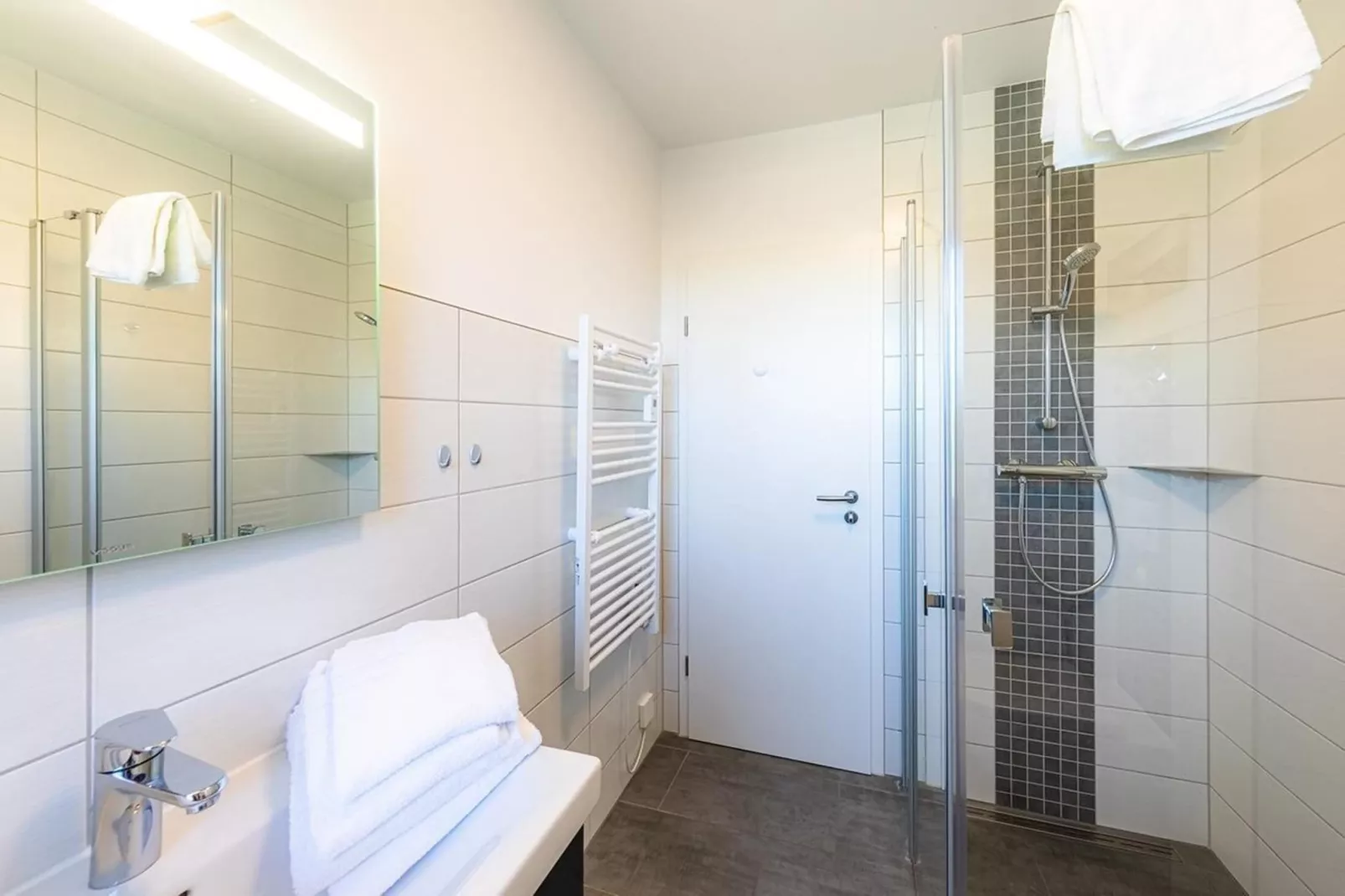 Hafenapartment 654-Bathroom