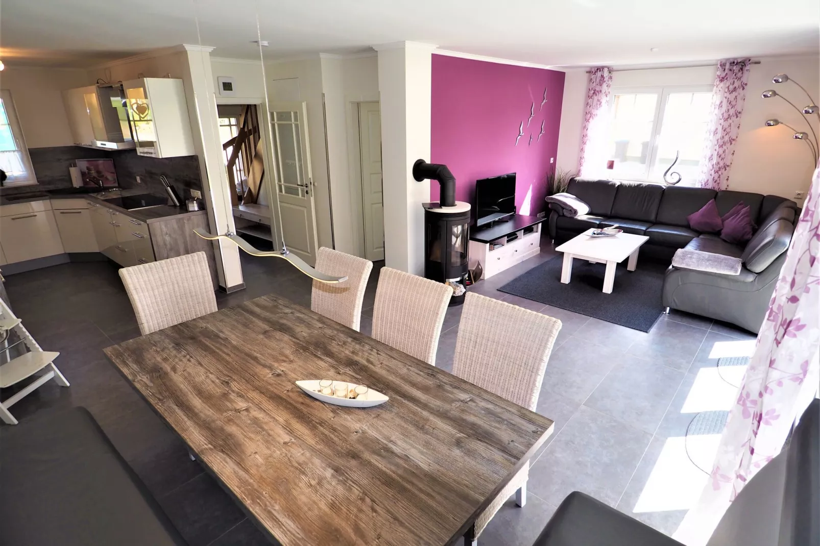 Ein Küstentraum für Familien - 4 Schlafzimmer Kamin-Kitchen