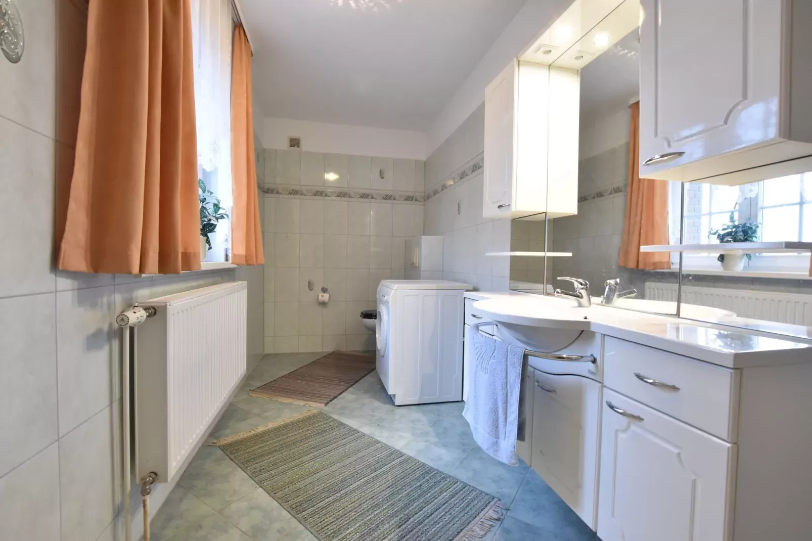 Anja Nr 1-Bathroom