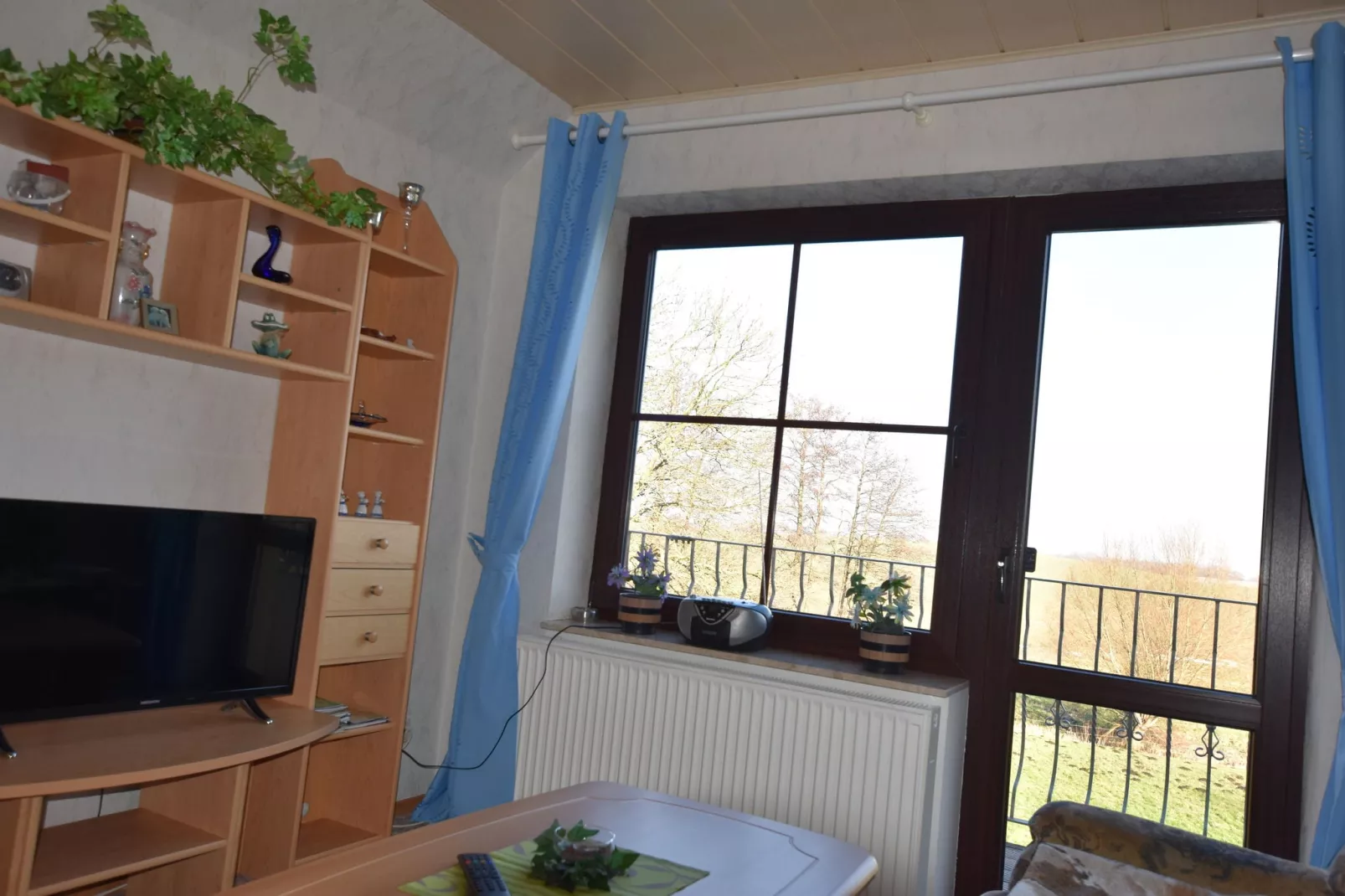 Ferienwohnung mit Gartenblick-Living room