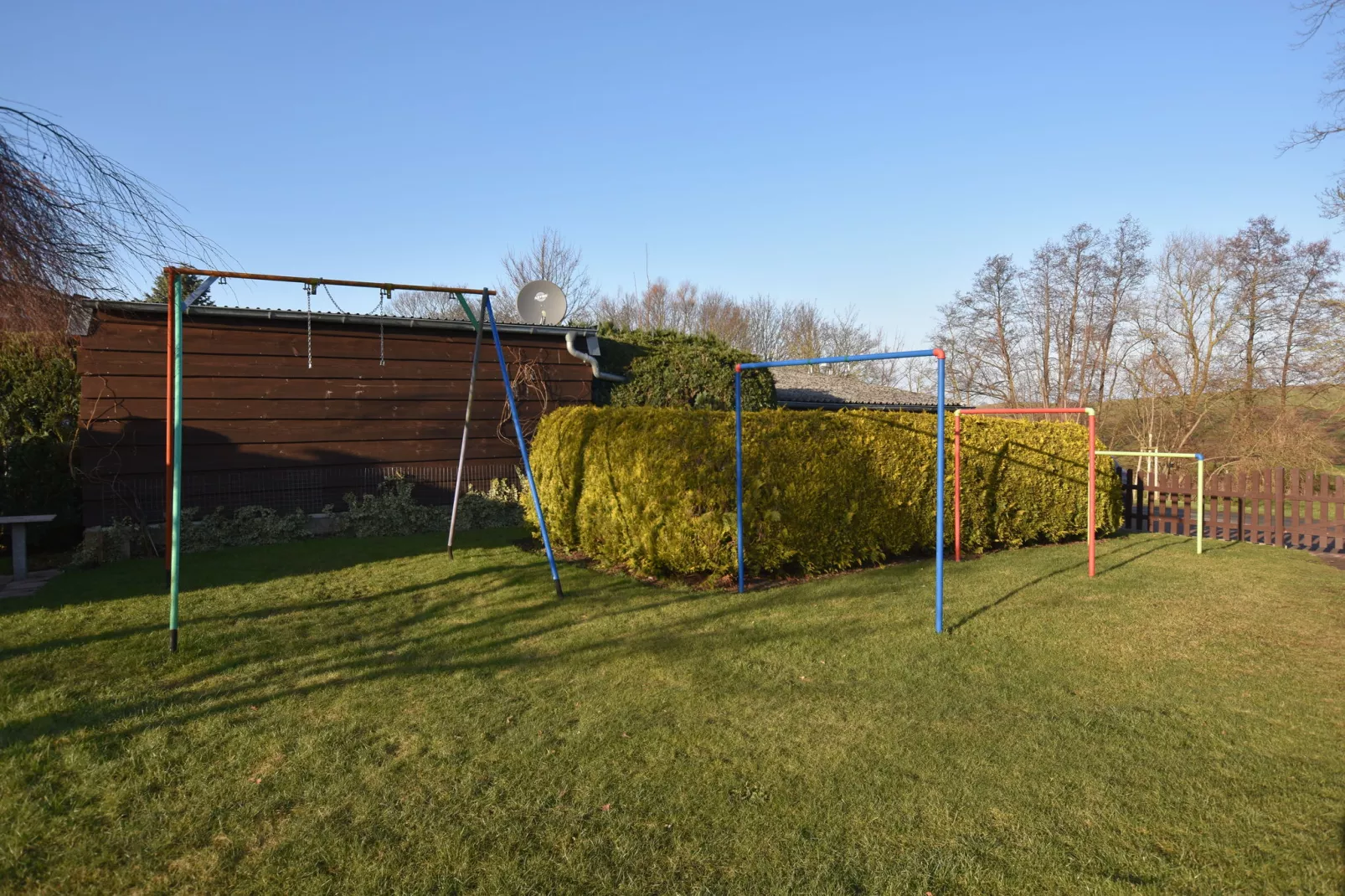 Ferienwohnung mit Gartenblick-Gardens summer