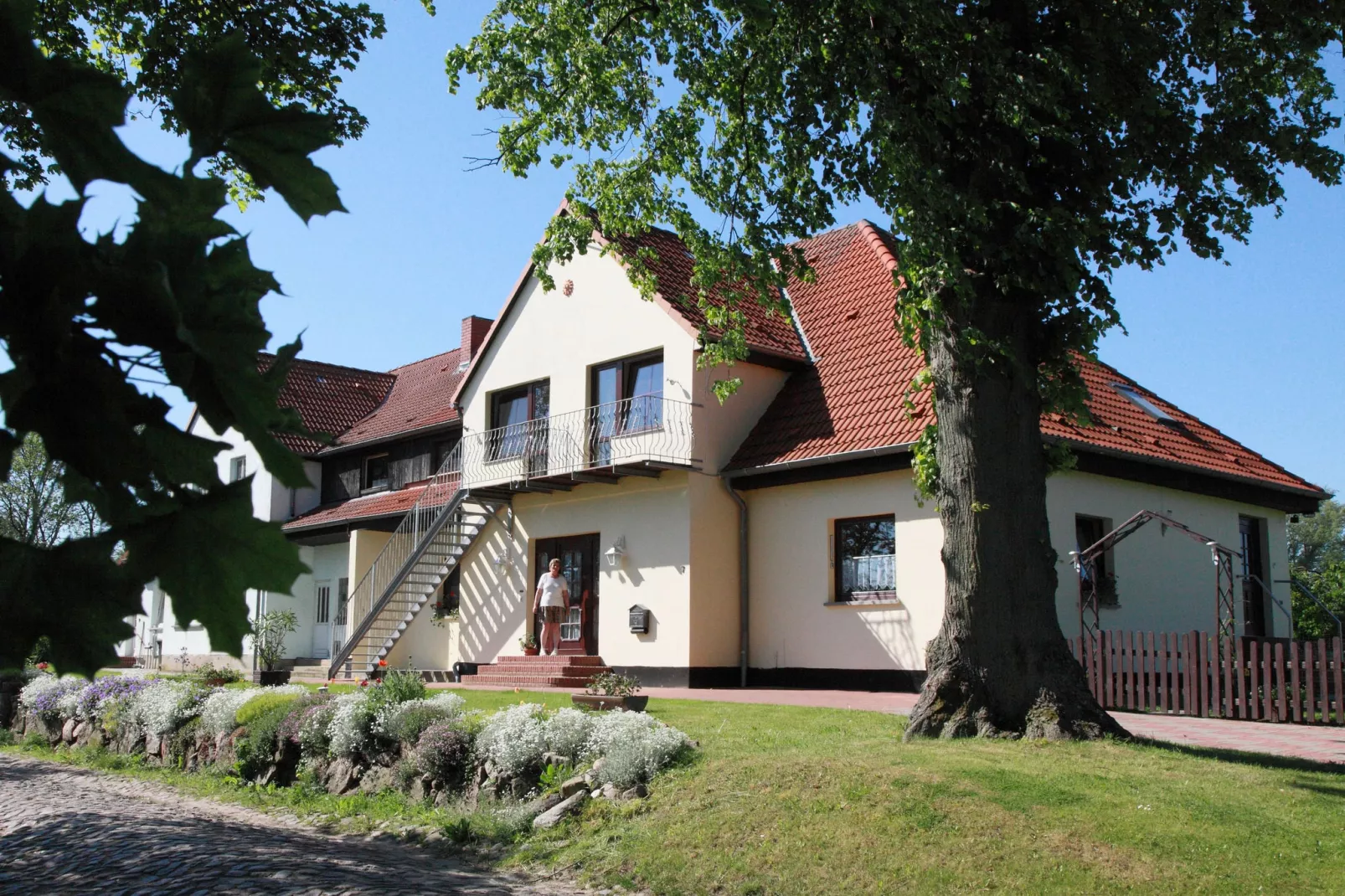 XXL - Ferienwohnungen bei Reiterhof-Exterior summer
