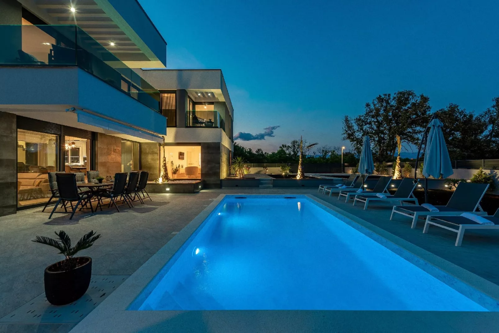 Villa Nina-Balcon-terrasse