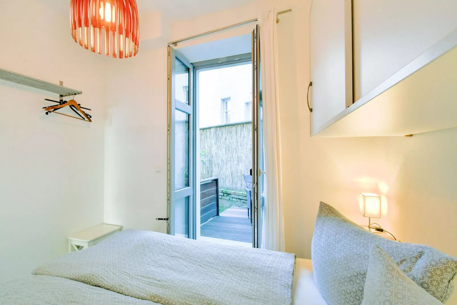 Komfortable Ferienwohnung in alter Stadtvilla Luv-Bedroom