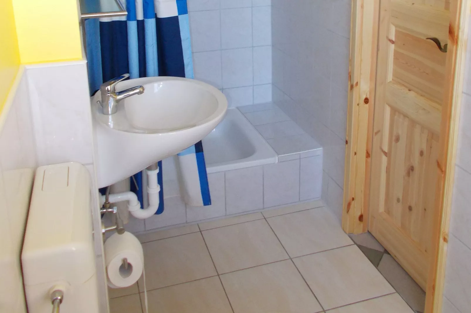 Platz im Grünen 3-Bathroom