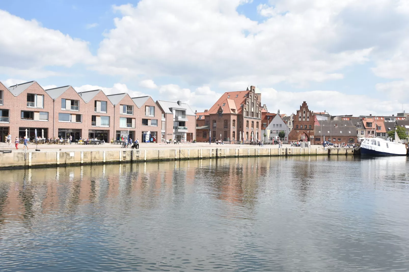 Schifferhus Altstadt-Exterior summer