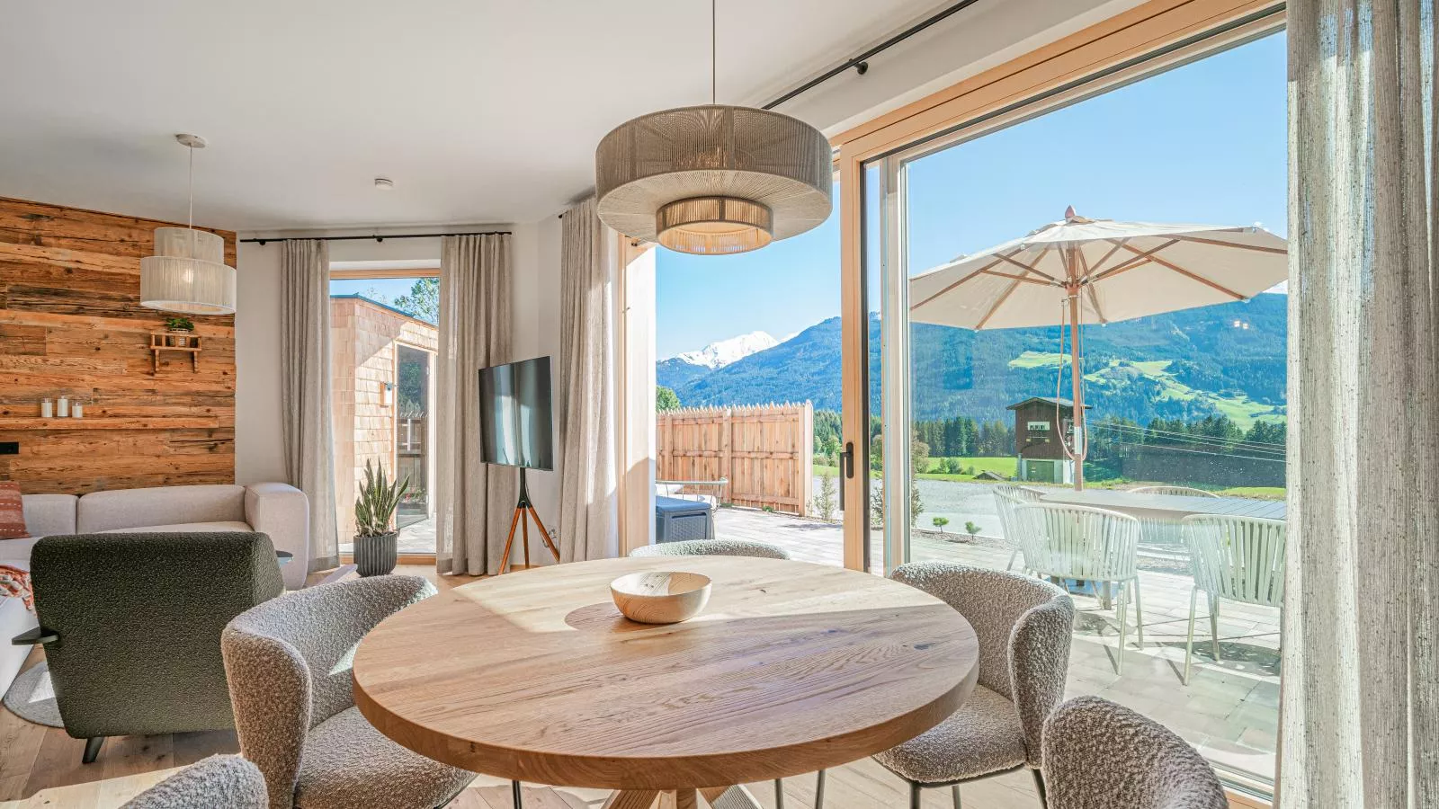 Premium Apartments AlmrauschEdelweiß-Salle à manger