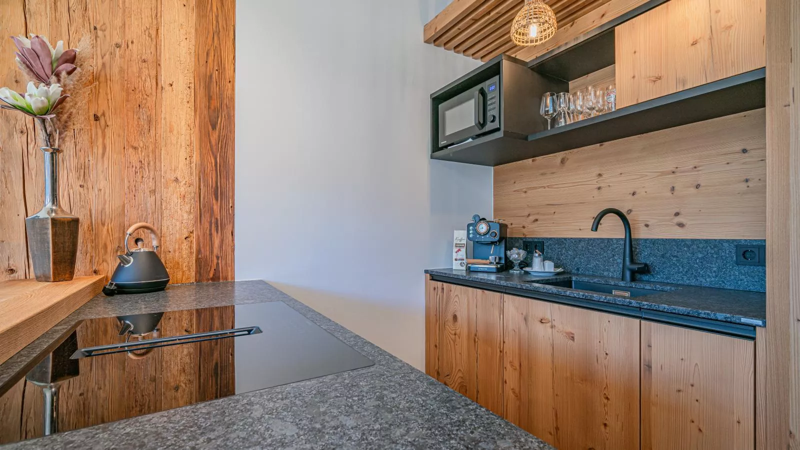 Premium Apartments AlmrauschEdelweiß-Cuisine