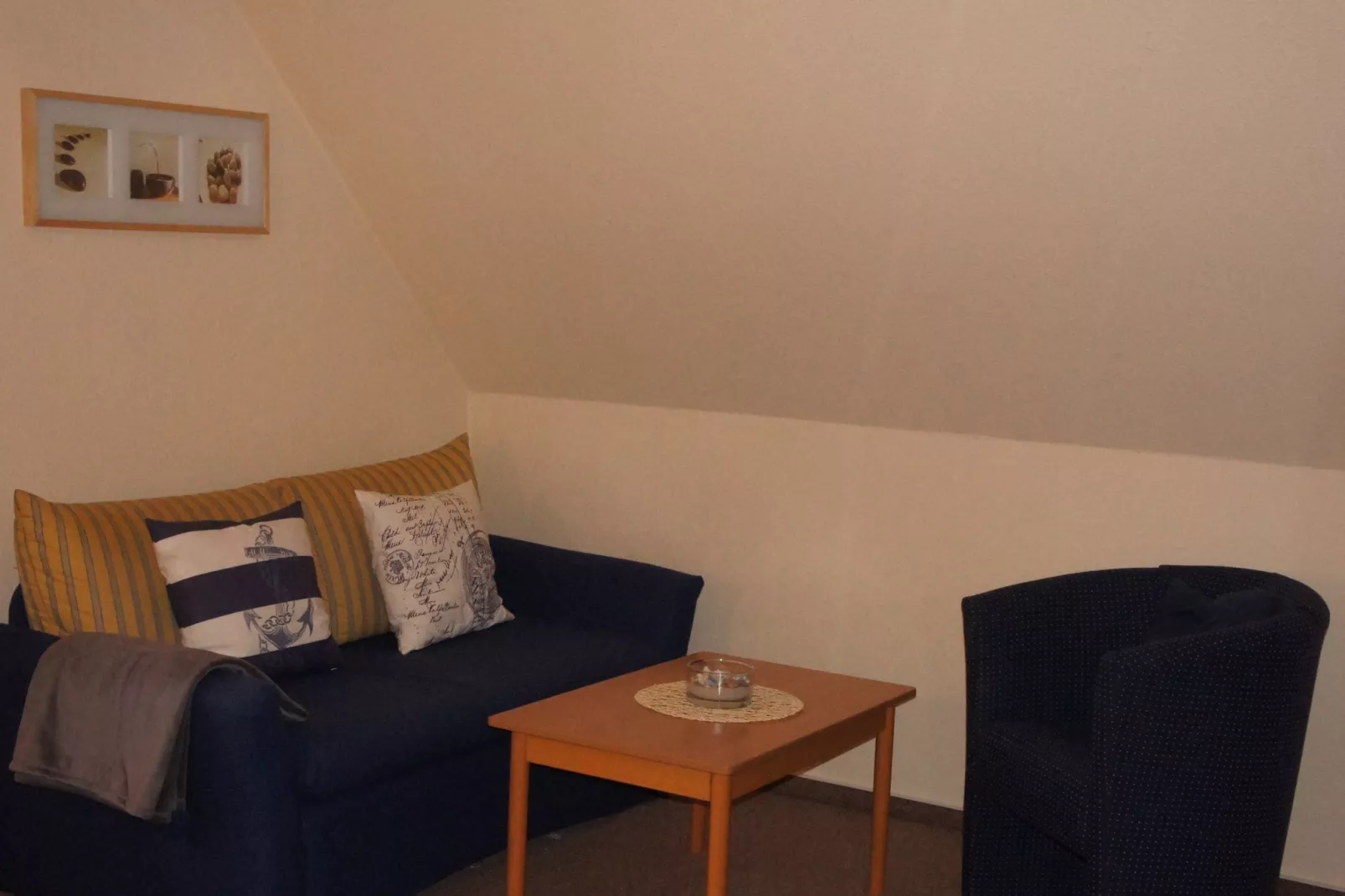 Hafen-Citywohnung  2-Wohnzimmer