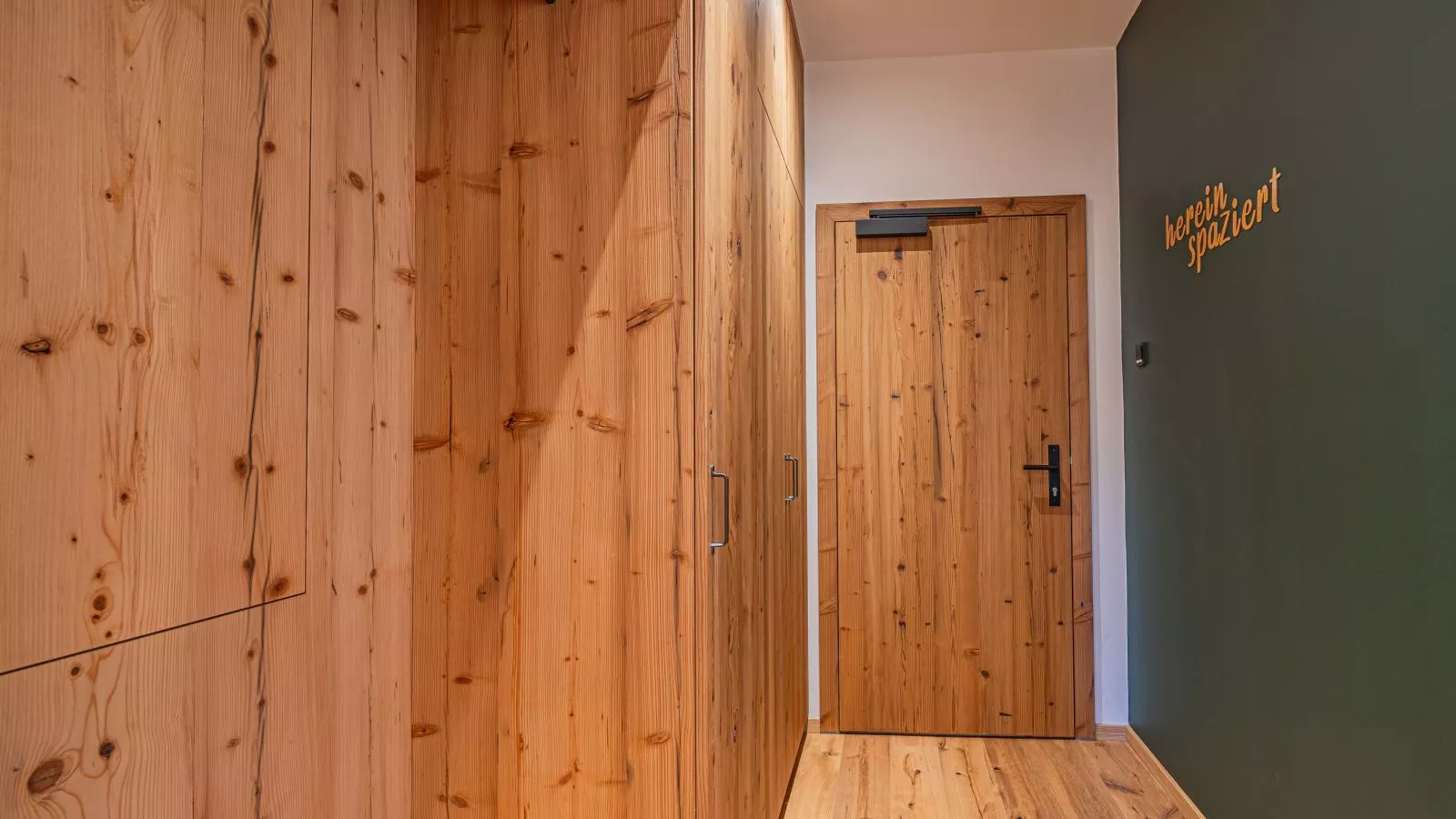Premium Apartments SunnseitPanorama-Flur