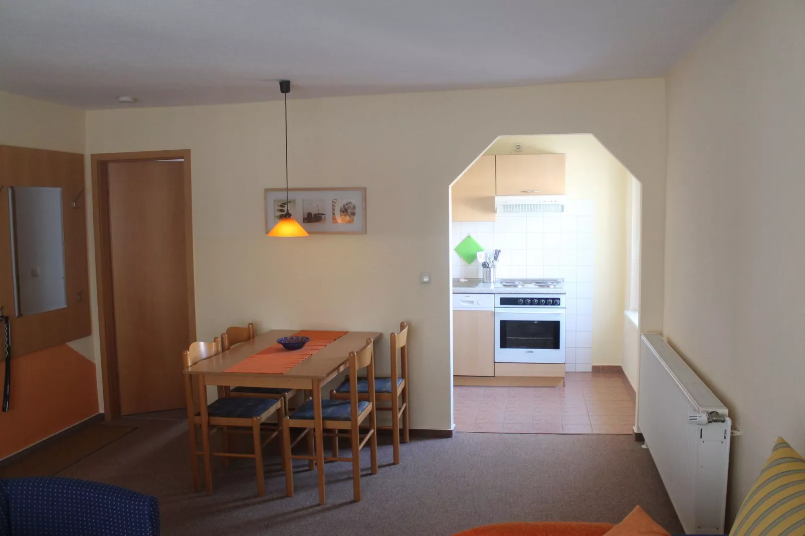 Wohnen am Hafen 6-Esszimmer