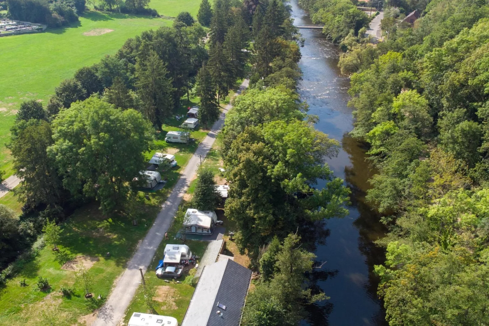 Appartement voor vier Domain Château Dieupart-Gebiete Sommer 5 km