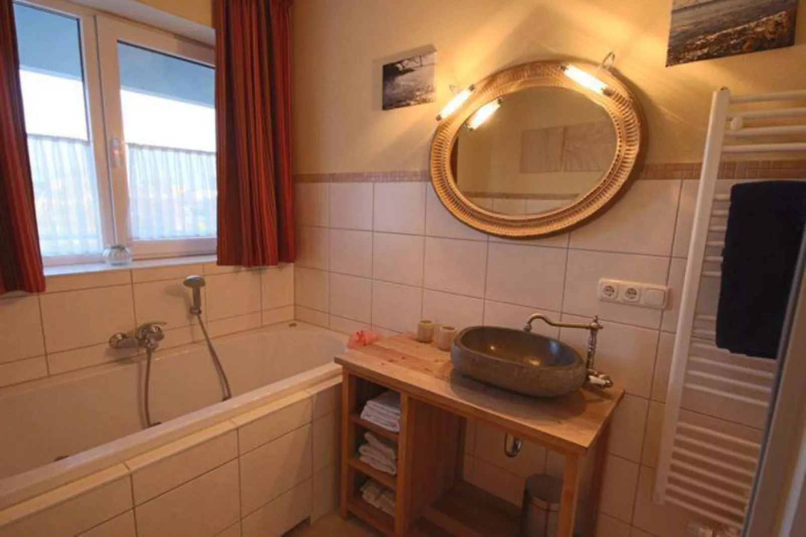 Kapitänsdeck 4 Pers 453-Bathroom