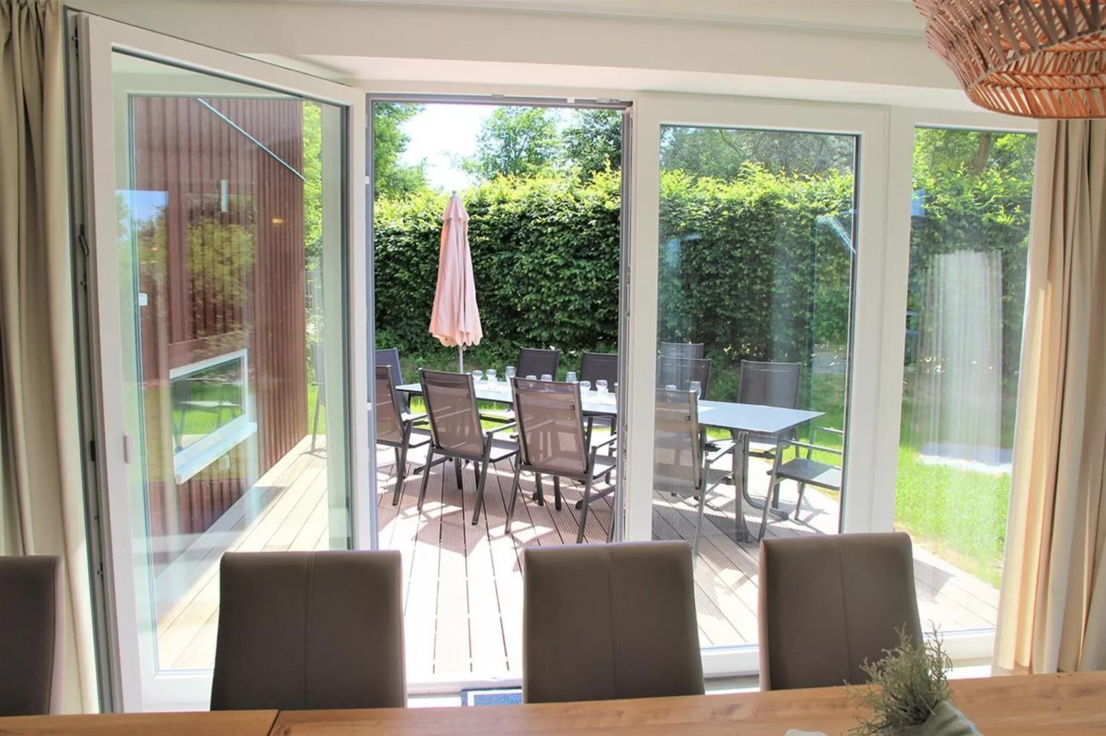 Kondor 61-Terrace balcony