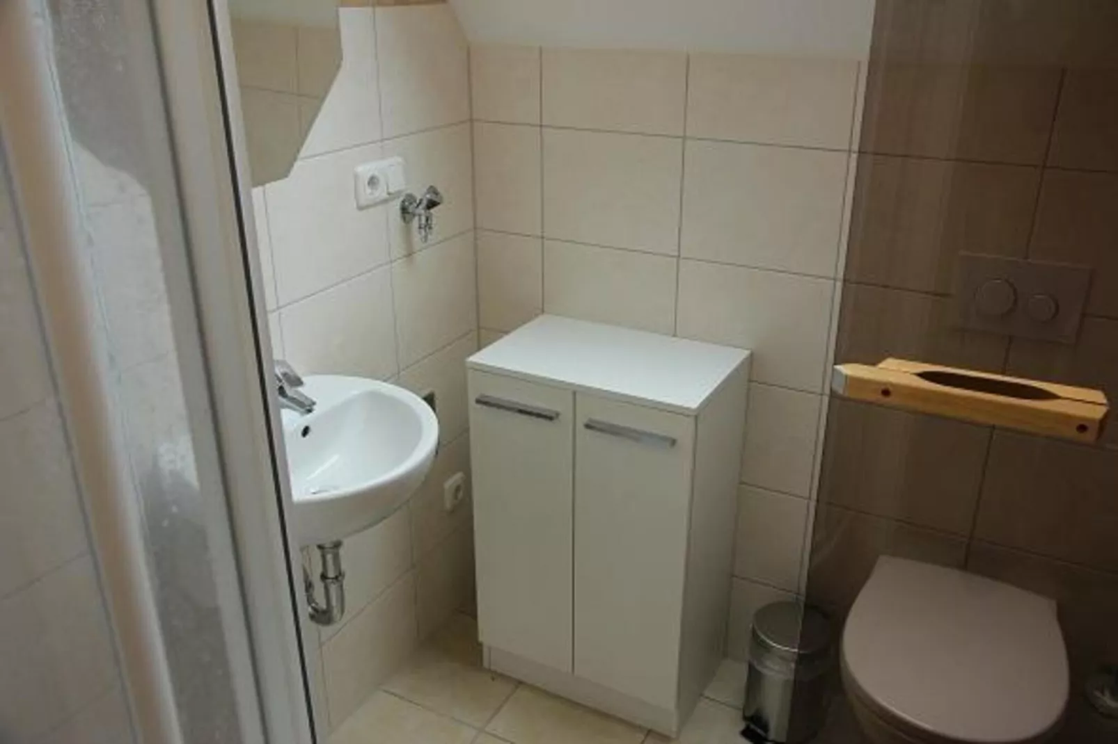 Kapitänsdeck 6 Pers 526-Bathroom