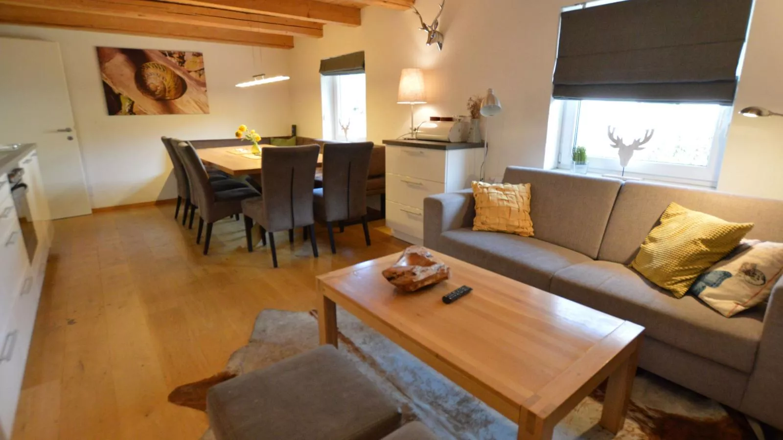 Cervus-Living room