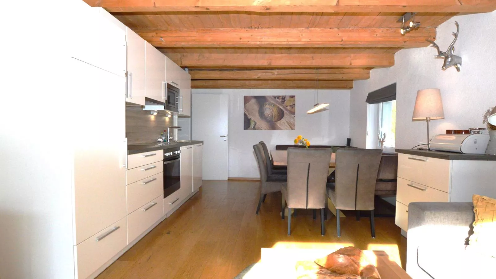 Cervus-Living room