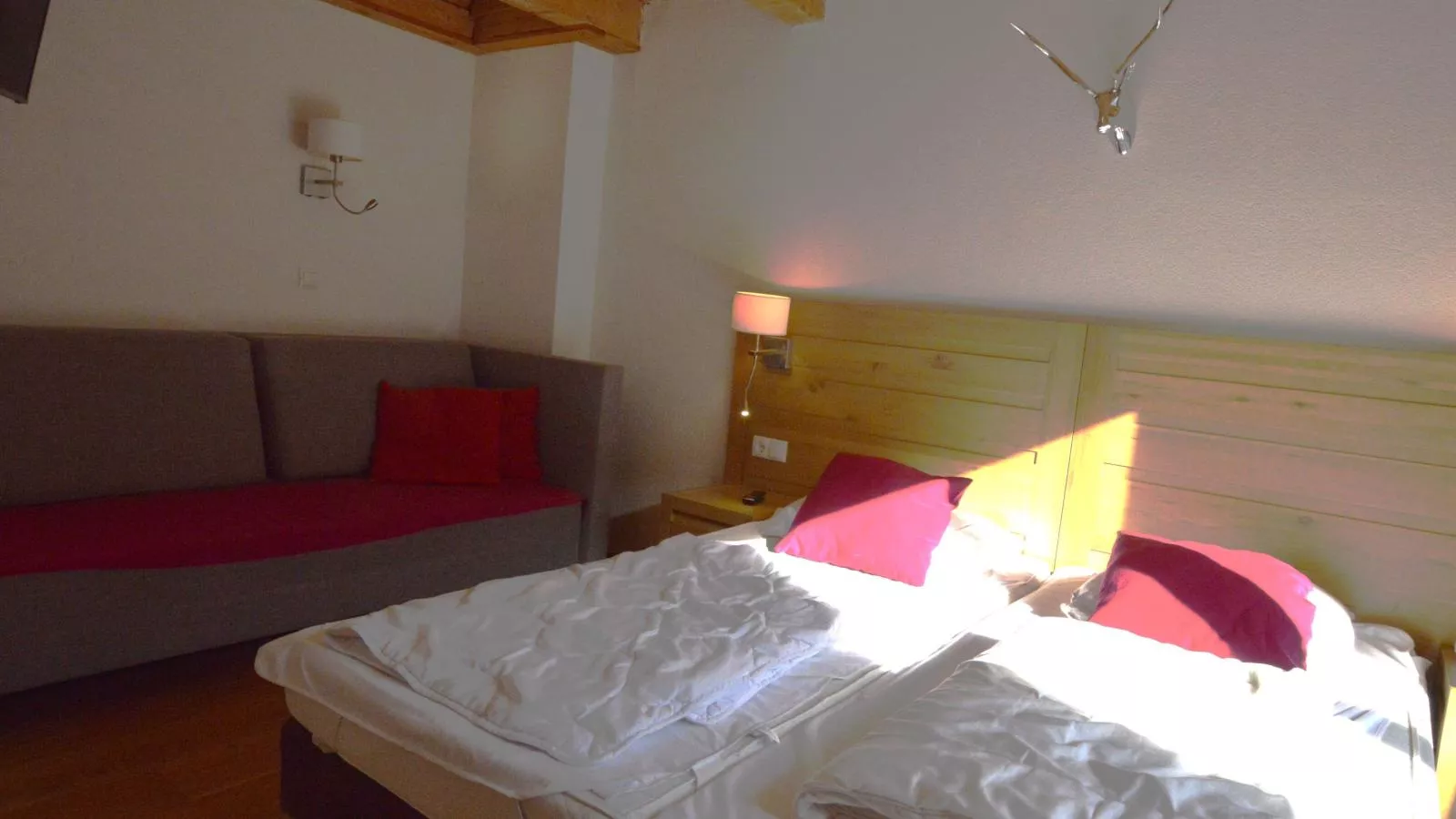 Cervus-Bedroom