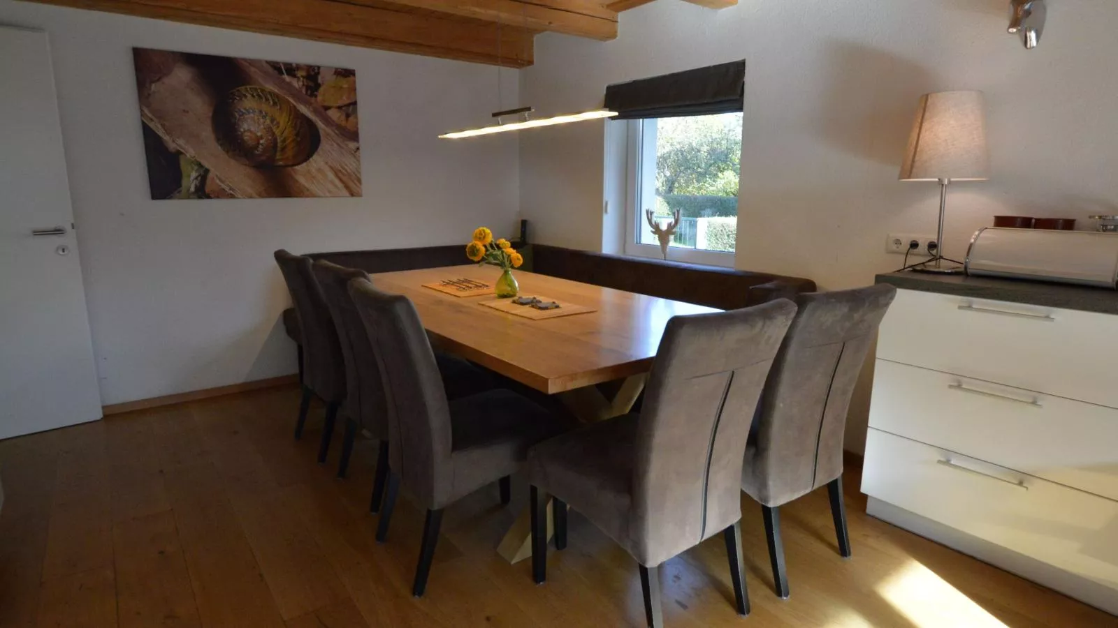 Cervus-Dining room