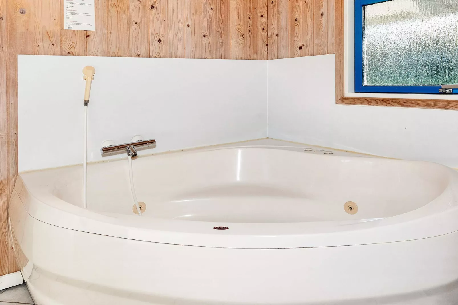 8 Personen Ferienhaus in Skals-Wellnessbereich
