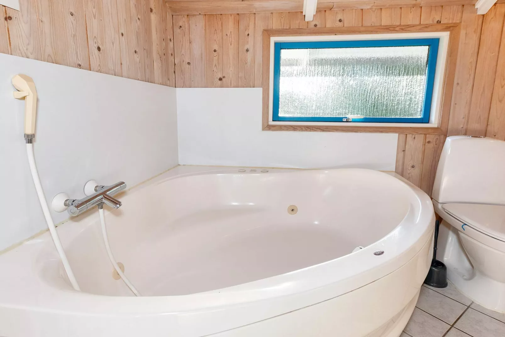 8 Personen Ferienhaus in Skals-Wellnessbereich