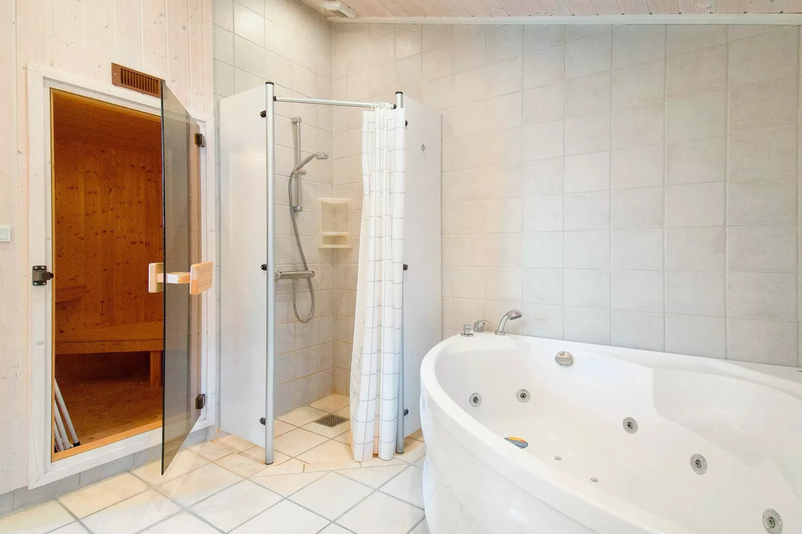 8 Personen Ferienhaus in Gilleleje-Innenbereich