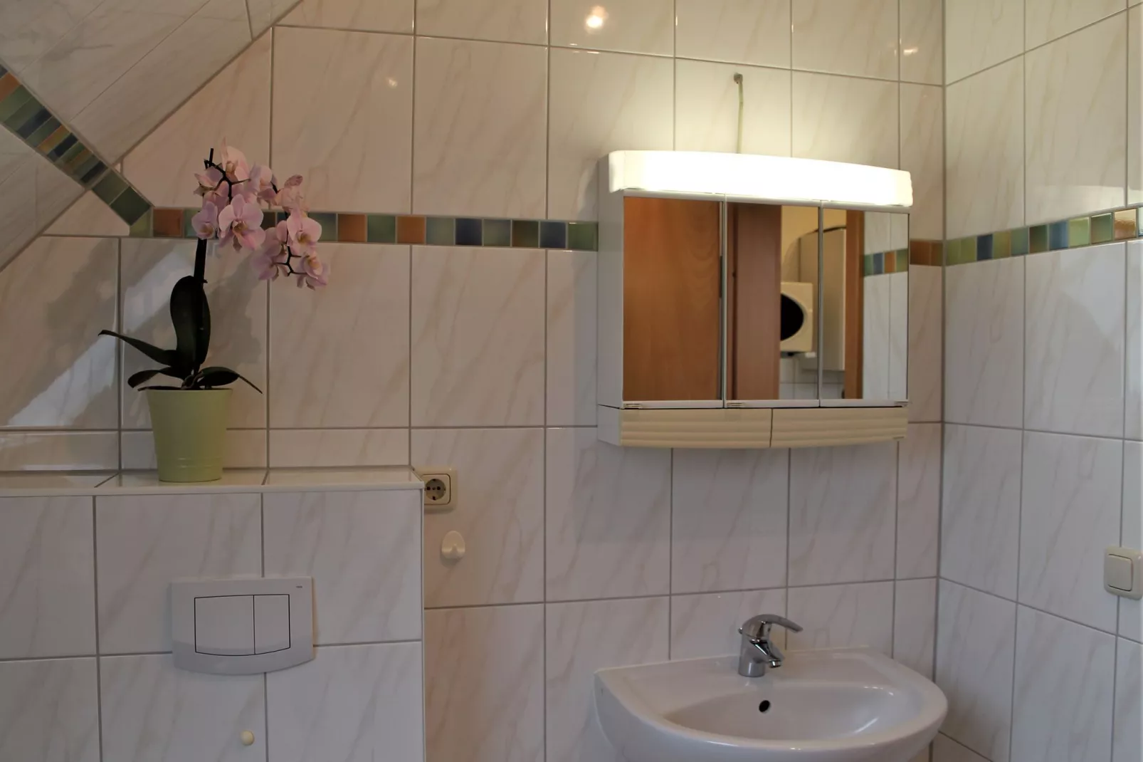Svenja im Obergeschoss-Bathroom