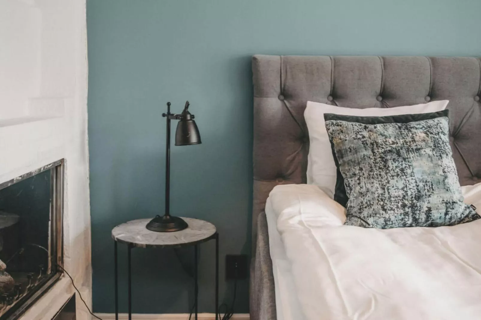 Inviting hotel room with free breakfast-Indoor