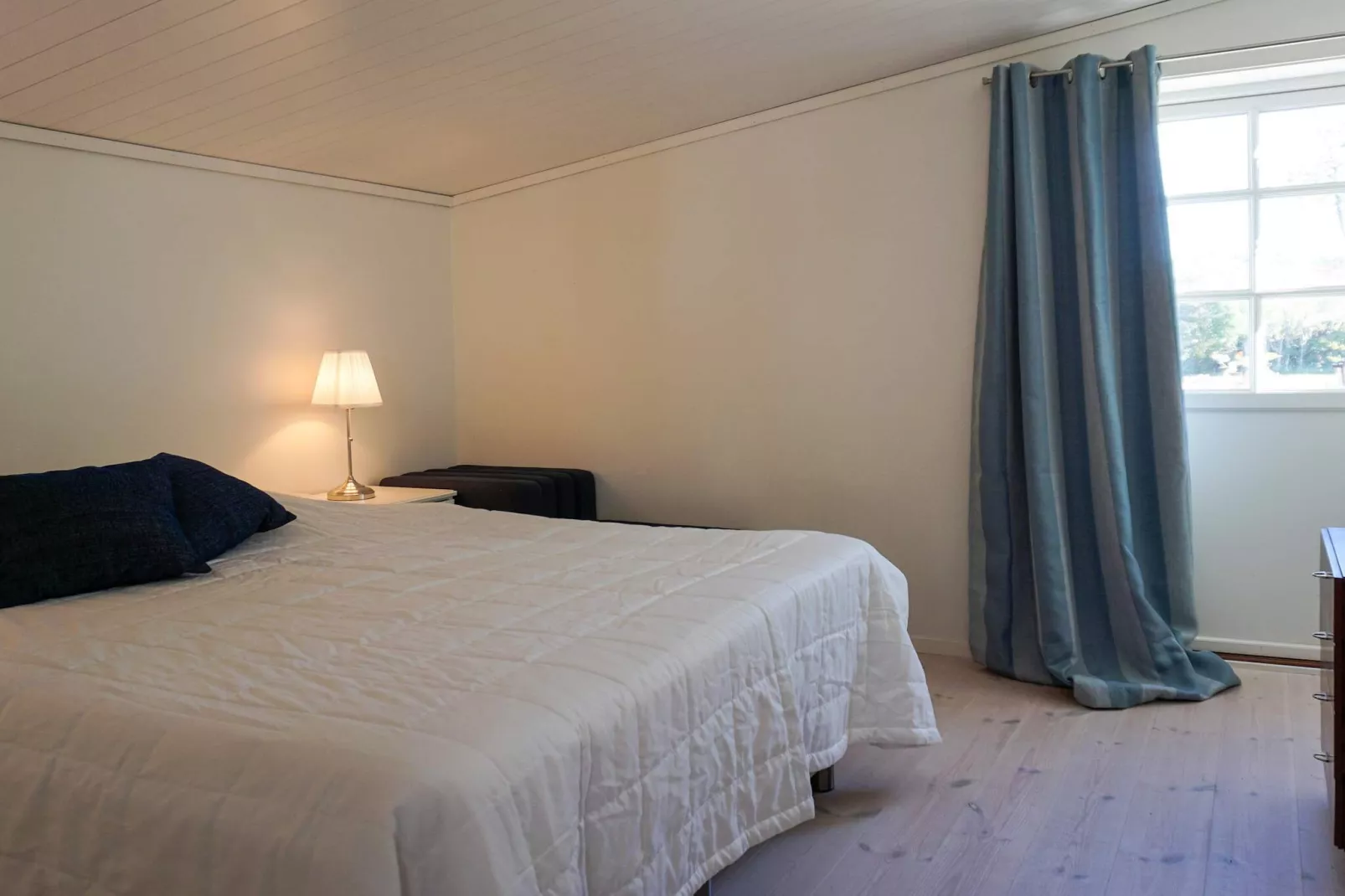 5 person holiday home in FJÄLLBACKA-Indoor