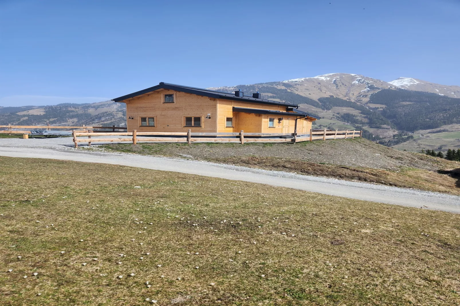 Lipphütte-Exterior summer
