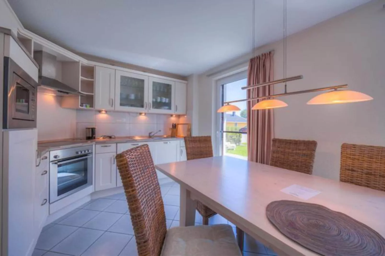 Fischerhaus Classic 318-Kitchen